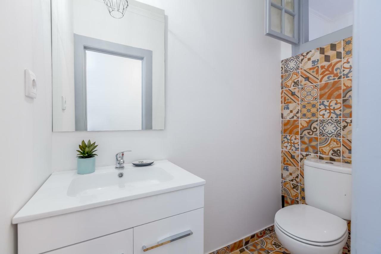 Alfama, Bright And Spacious With Private Terrace, By Timecooler Lisboa Екстериор снимка